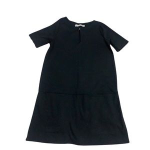 Abercrombie $ fitch black aline dress (detail at the front (and pockets) size XS